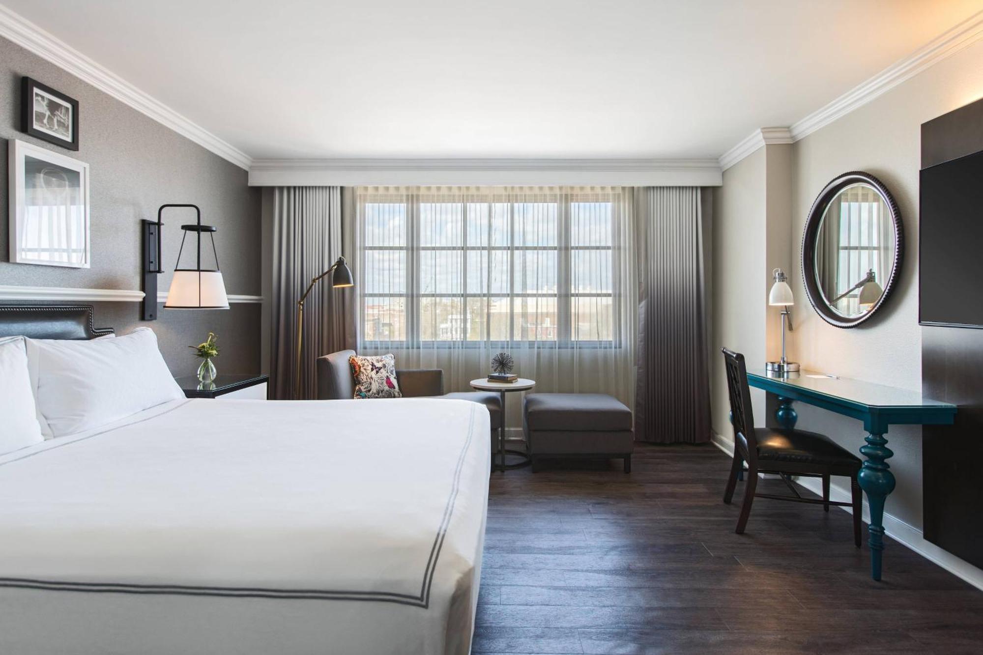 The Lindy Renaissance Charleston Hotel מראה חיצוני תמונה